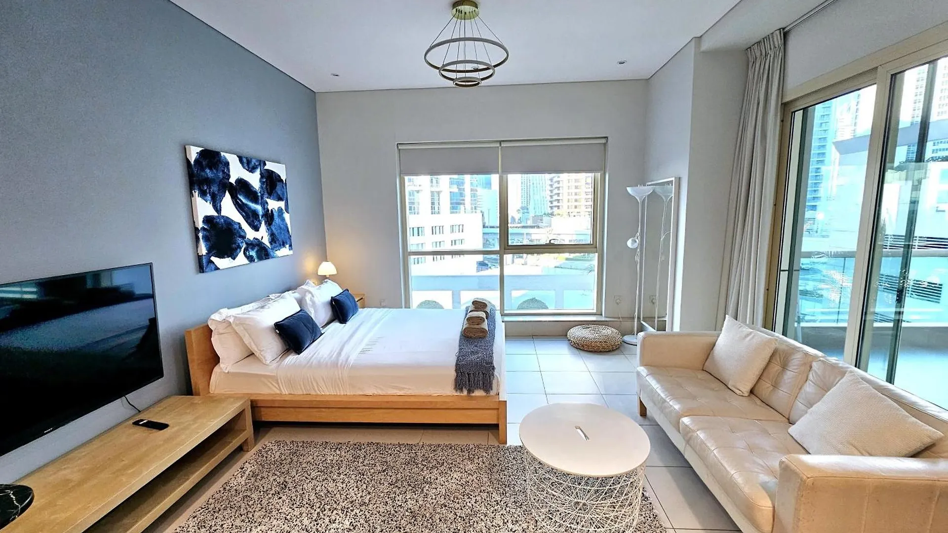 Sunrise Homes - Pool Side Studio With Huge Balcony Dubai Verenigde Arabische Emiraten